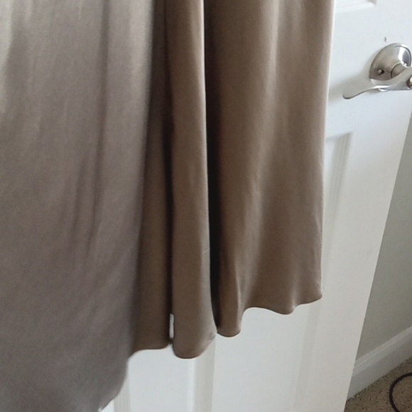 NWT ZARA RARE Satin Effect Skirt Size Medium 7563/251/706 - Picture 4 of 5